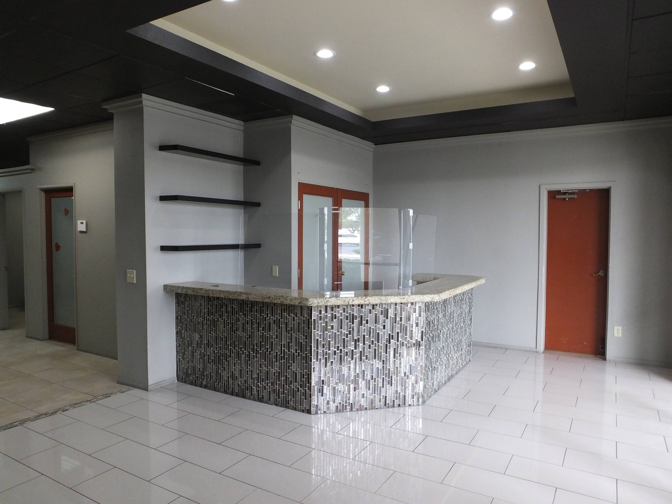 Office for Sale in Lancaster California 93534